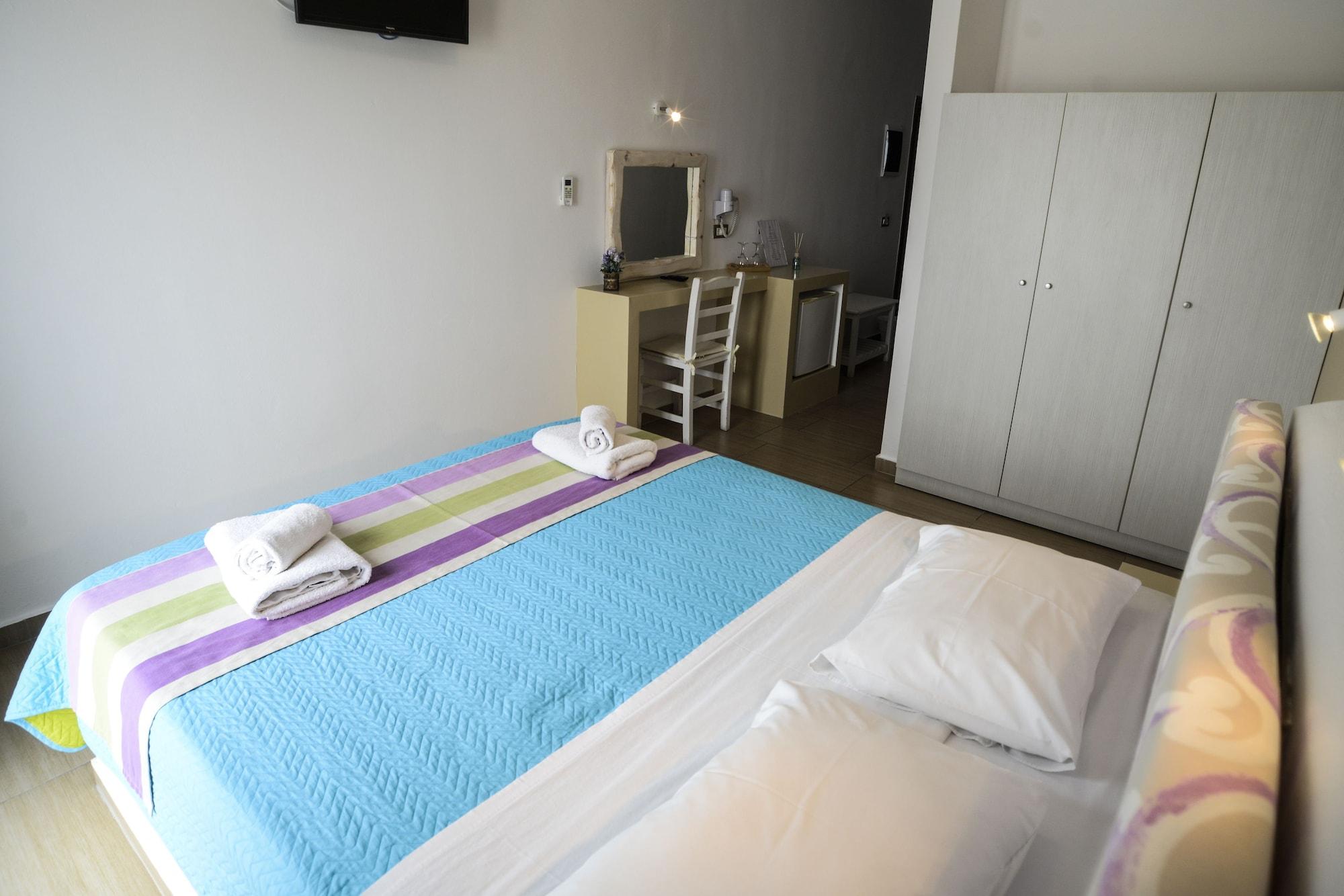 Omiros Hotel Mesaria Eksteriør billede