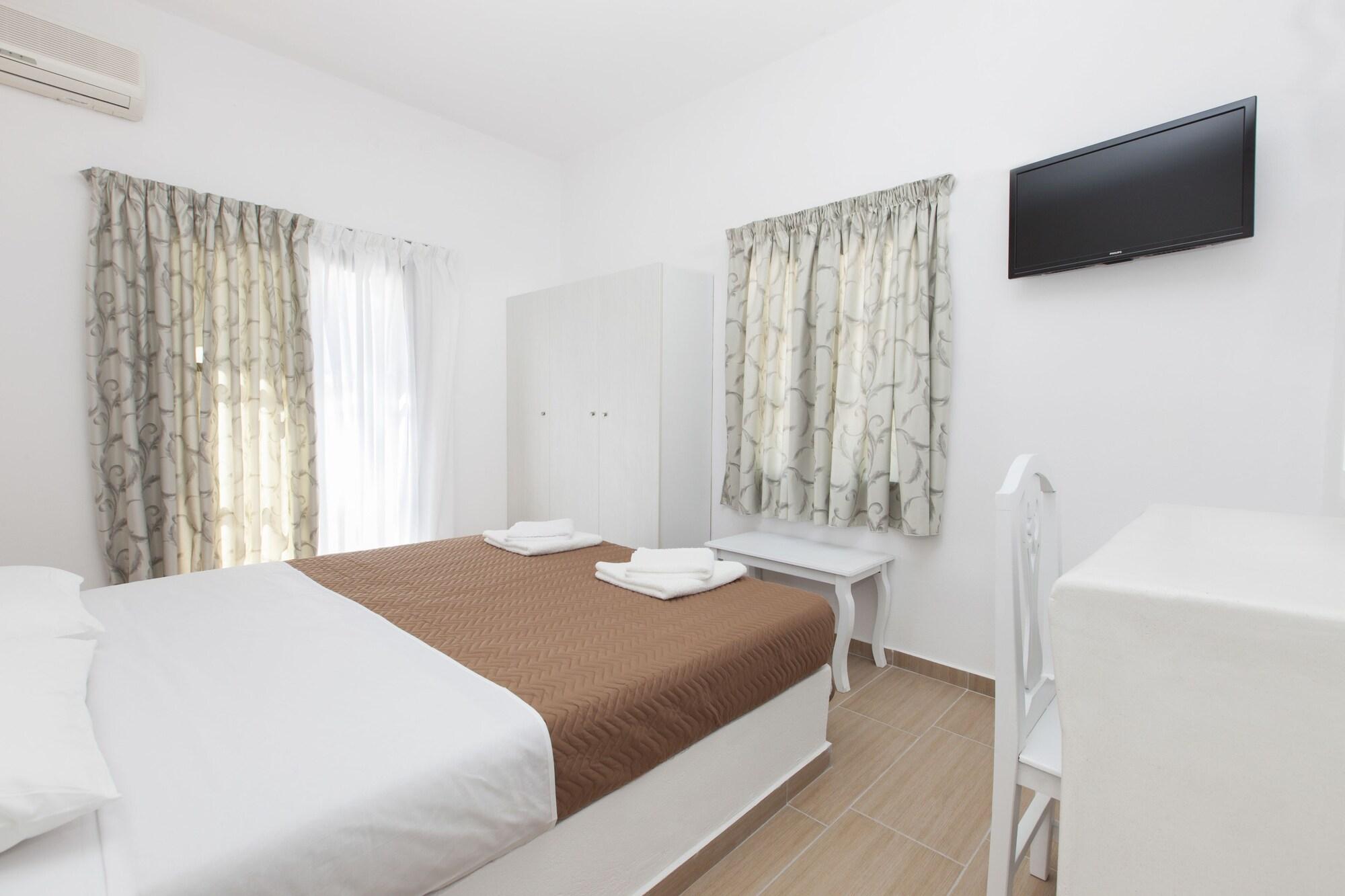 Omiros Hotel Mesaria Eksteriør billede